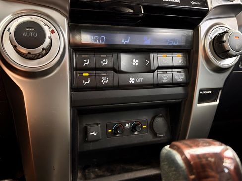 Used 2023 Toyota 4Runner Limited AWD/4WD image 11