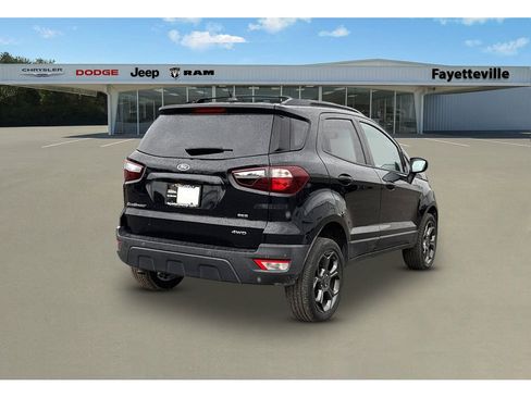 Used 2018 Ford EcoSport SES image 3