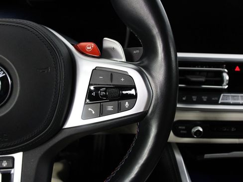 Used 2022 BMW M4 xDrive Competition image 11
