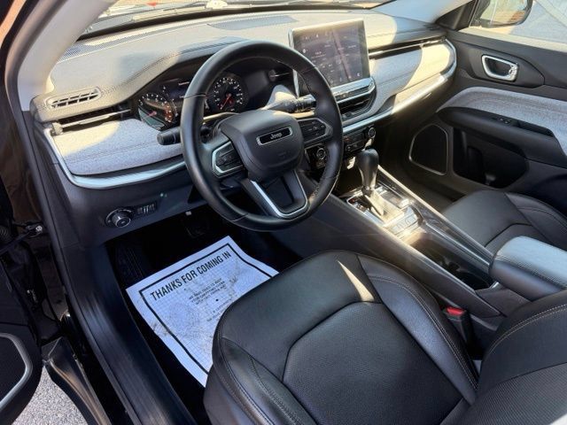 Used 2022 Jeep Compass Latitude AWD/4WD image 10