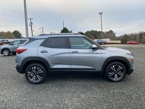 New 2026 Chevrolet TrailBlazer LT w/ Convenience Package image 2
