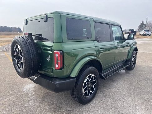 Used 2025 Ford Bronco Outer Banks image 3