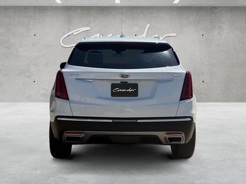 Certified 2024 Cadillac XT5 Premium Luxury w/ Technology Package FWD image 15