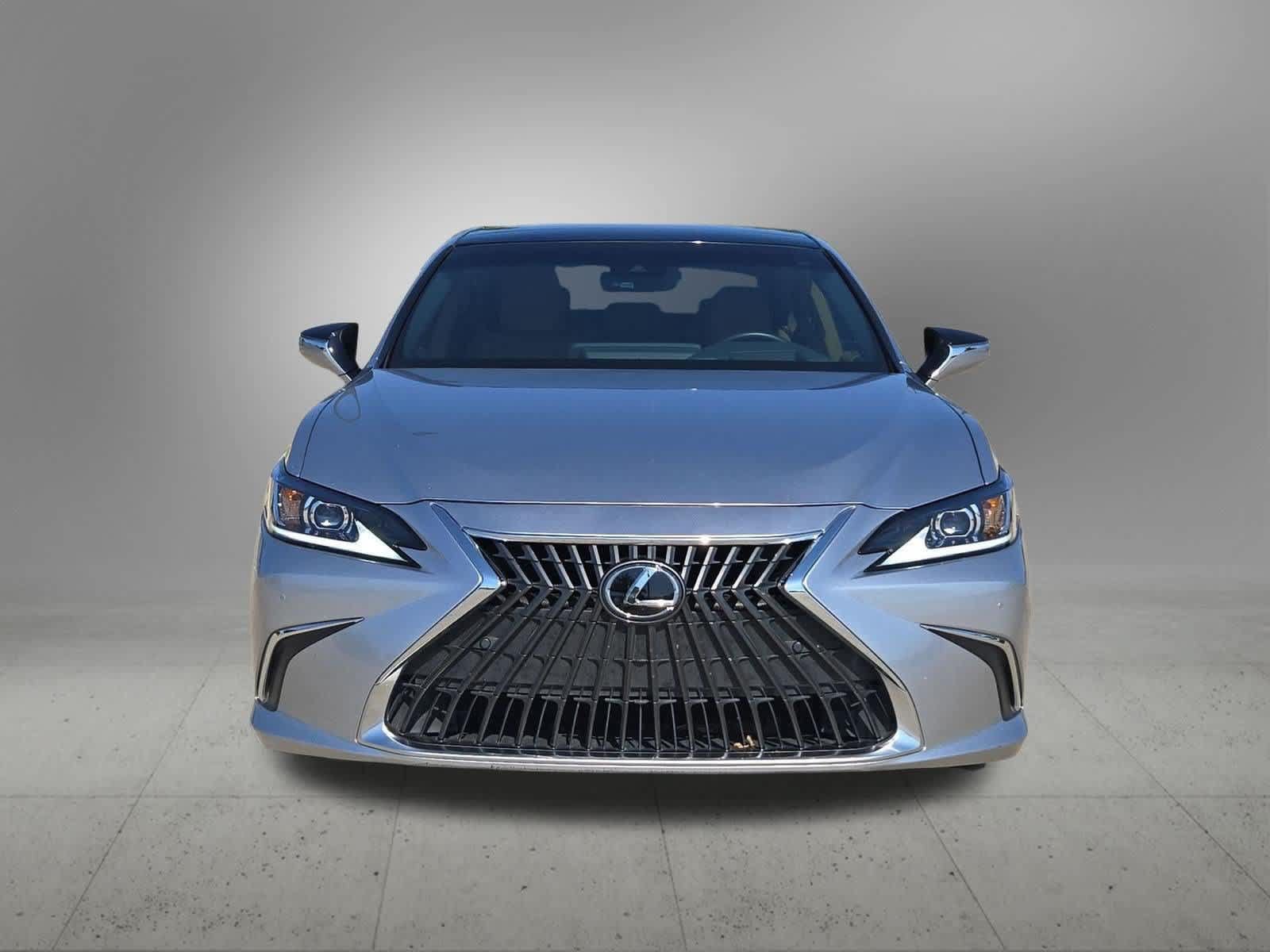 Used 2024 Lexus ES 350 w/ Technology Package FWD image 9