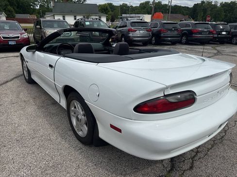 Used 1994 Chevrolet Camaro Z28 RWD image 26