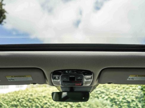 Used 2023 Hyundai Tucson SEL w/ Convenience Package FWD image 16
