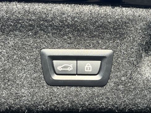 Used 2022 BMW 430i Coupe w/ Convenience Package image 24