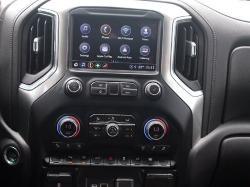 Used 2021 Chevrolet Silverado 1500 LTZ image 21