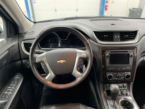 Used 2017 Chevrolet Traverse Premier AWD/4WD image 11