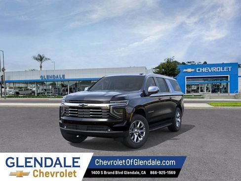 New 2026 Chevrolet Suburban Premier RWD image 8