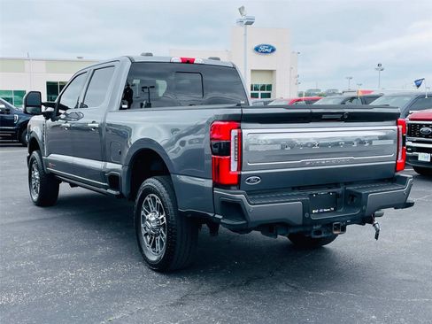Used 2024 Ford F350 Limited w/ FX4 Off-Road Package AWD/4WD image 5
