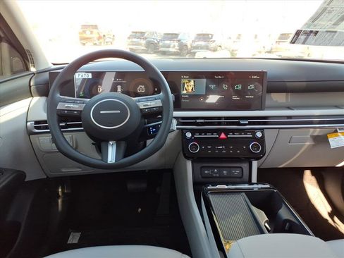 New 2026 Hyundai Tucson SEL image 10