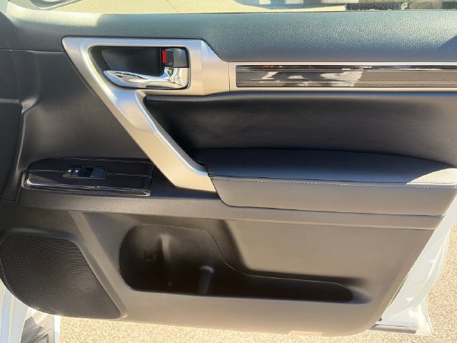 Used 2020 Lexus GX 460 Premium AWD/4WD image 29