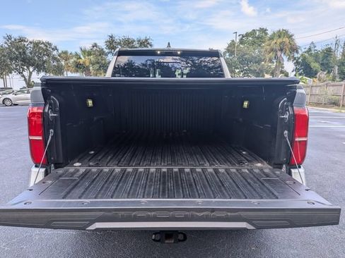 Used 2024 Toyota Tacoma SR5 w/ SR5 Upgrade Package RWD image 13