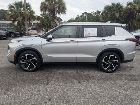 Used 2024 Mitsubishi Outlander SE AWD/4WD image 7