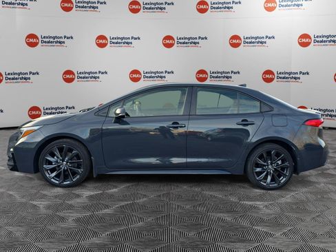 Used 2023 Toyota Corolla SE w/ Carpet Mat Package (TMS) image 4