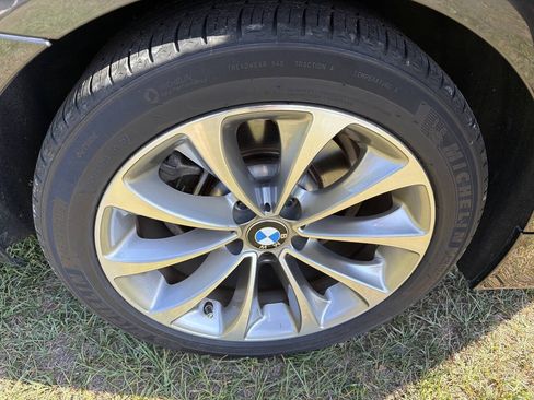 Used 2016 BMW 528i Sedan RWD image 9