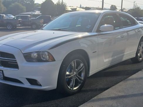 Used 2013 Dodge Charger R/T w/ Driver Confidence Group image 4