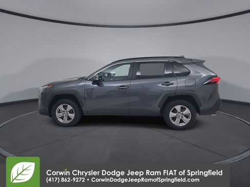 Used 2024 Toyota RAV4 XLE image 9