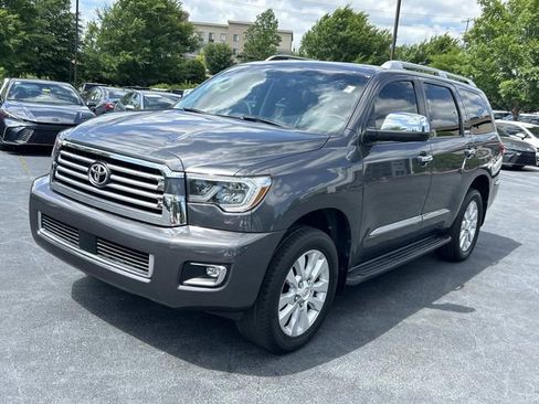 Used 2020 Toyota Sequoia Platinum AWD/4WD image 8