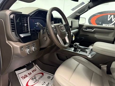 New 2026 GMC Sierra 1500 SLT w/ SLT Premium Plus Package image 12