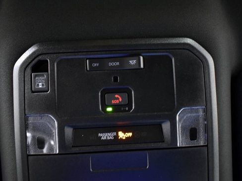 New 2025 Toyota Tacoma 4x4 Double Cab Hybrid image 33