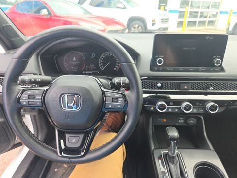 Used 2024 Honda Civic Sport Touring image 17