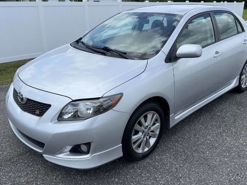 Used 2010 Toyota Corolla S image 2