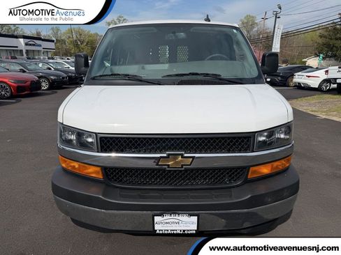Used 2024 Chevrolet Express 2500 w/ Driver Convenience Package image 1