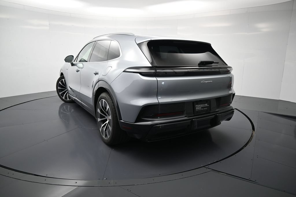 Certified 2026 Porsche Cayenne Electric AWD/4WD image 51
