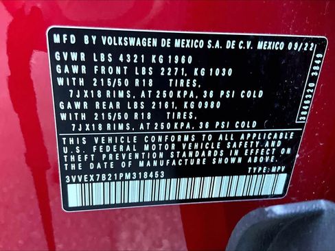 Certified 2023 Volkswagen Taos SE w/ Panoramic Sunroof Package image 33