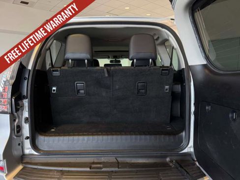 Used 2018 Lexus GX 460 w/ Navigation Package AWD/4WD image 33
