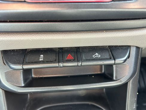 Used 2016 GMC Canyon SL image 13