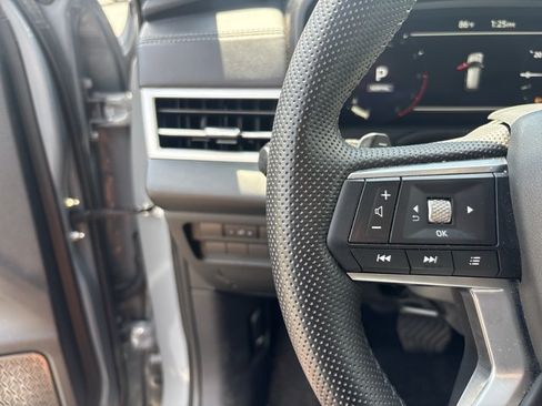 Used 2025 Mitsubishi Outlander SE FWD image 18