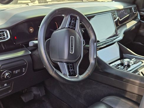 Used 2022 Jeep Grand Wagoneer Series II AWD/4WD image 8