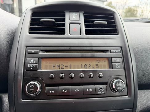 Used 2015 Nissan Versa S image 17