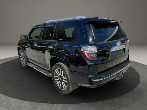 Used 2018 Toyota 4Runner Limited AWD/4WD image 3