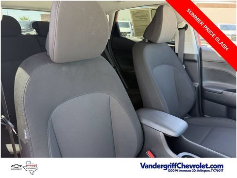 Used 2024 Hyundai Kona SEL FWD image 24