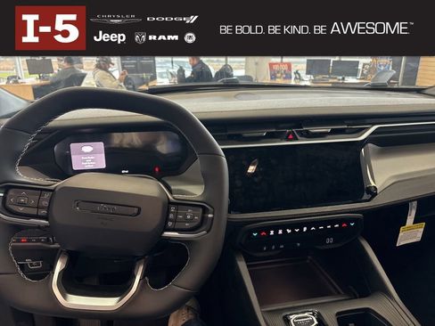 New 2026 Jeep Cherokee Limited image 10