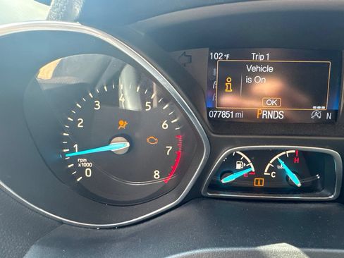 Used 2019 Ford Escape SEL AWD/4WD image 10