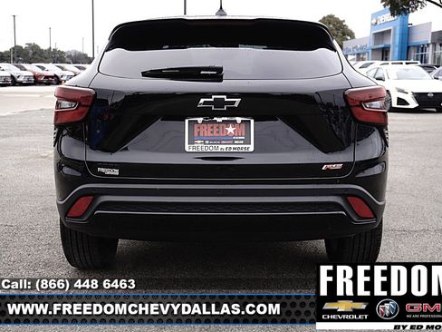 Used 2026 Chevrolet Trax RS w/ Driver Confidence Package image 6