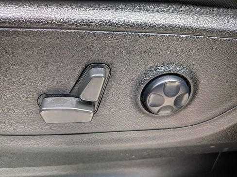 Certified 2021 RAM 1500 Big Horn AWD/4WD image 10