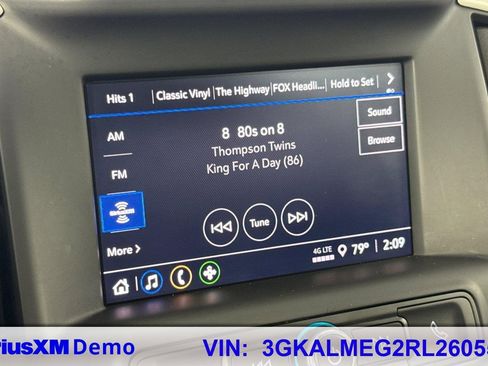 Used 2024 GMC Terrain SLE FWD image 35