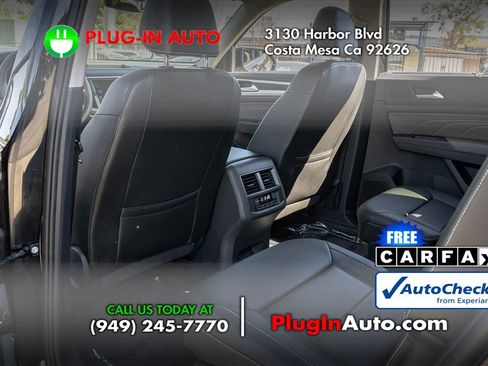 Used 2021 Volkswagen Atlas SE w/ Panoramic Sunroof Package image 10
