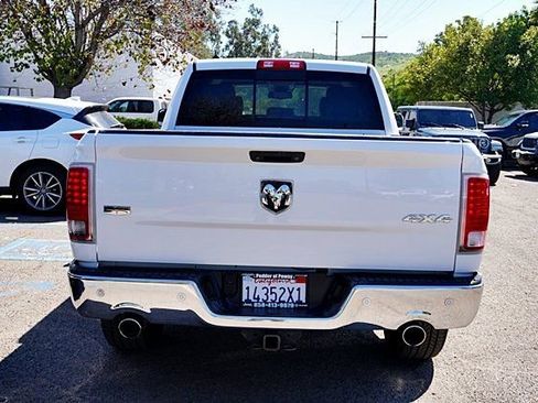 Used 2015 RAM 1500 Laramie w/ Convenience Group image 10