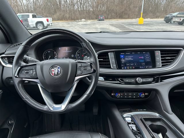 Used 2022 Buick Enclave Avenir w/ Avenir Technology Package AWD/4WD image 48