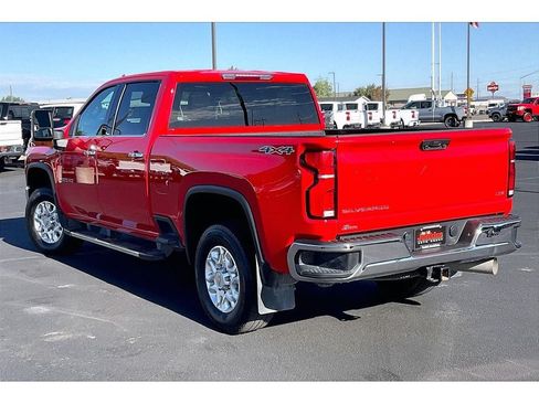 Used 2024 Chevrolet Silverado 2500 LTZ AWD/4WD image 13