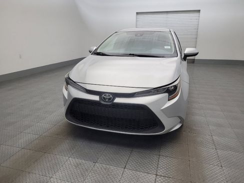 Used 2021 Toyota Corolla LE FWD image 15
