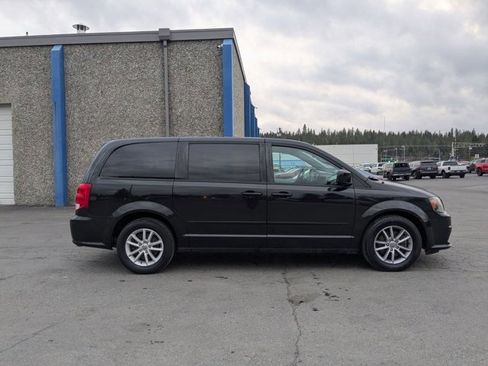 Used 2014 Dodge Grand Caravan R/T w/ Safety Sphere Group image 4