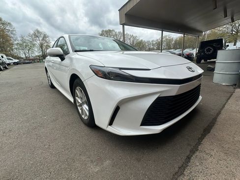 Used 2025 Toyota Camry LE FWD image 2